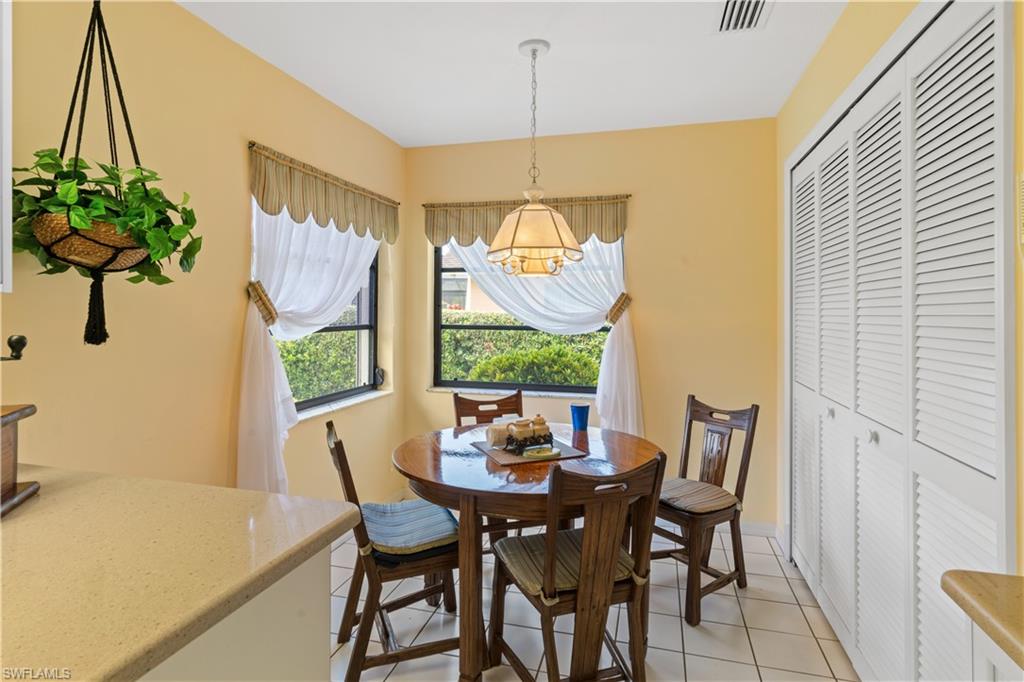 LAKESIDE - Residential