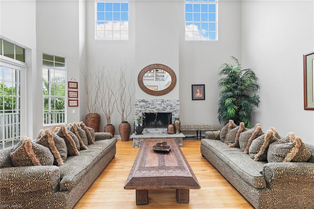 MARCO ISLAND - Residential