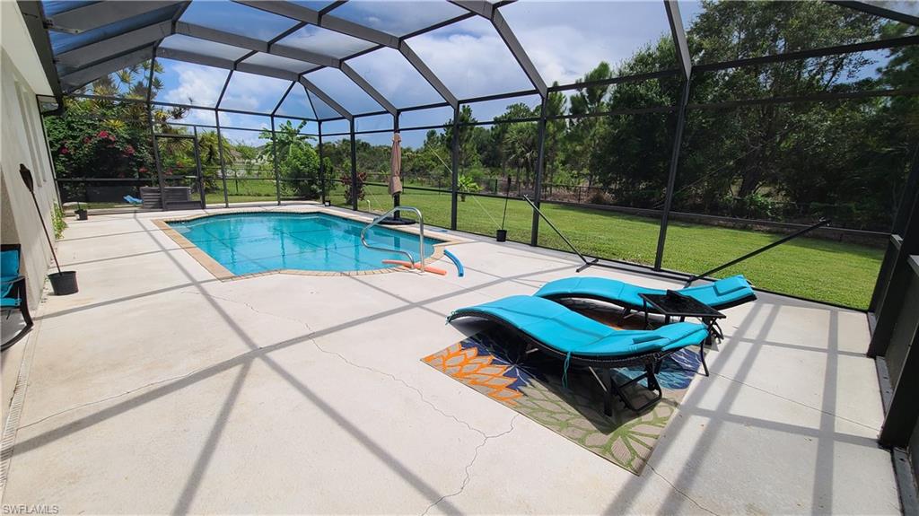 TOWN LAKES - Residential