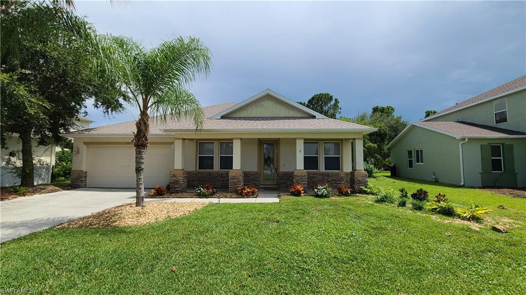 TOWN LAKES - Residential