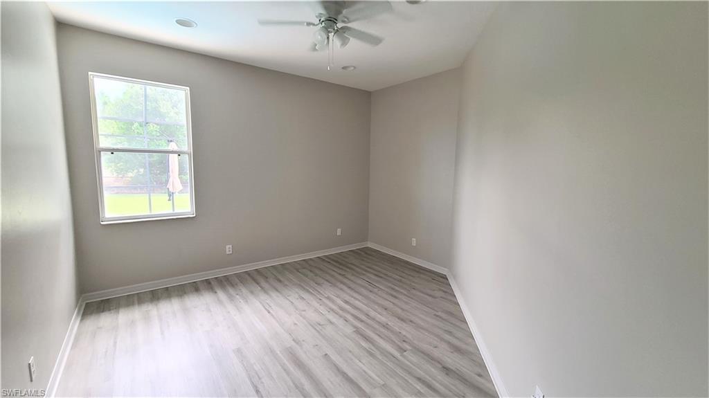 TOWN LAKES - Residential