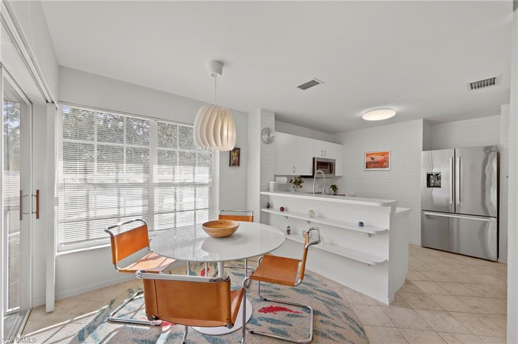 GRAND PALM VILLAGE - Residential