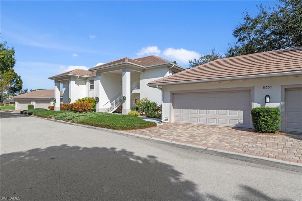 GRAND PALM VILLAGE - Residential