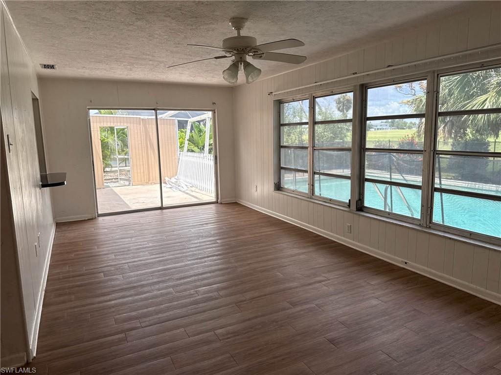 PORT CHARLOTTE - Residential