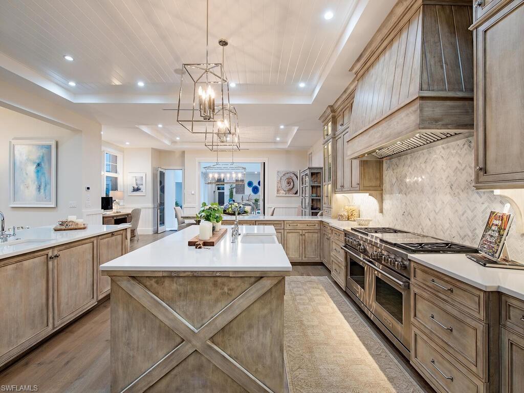 OLDE NAPLES - Residential