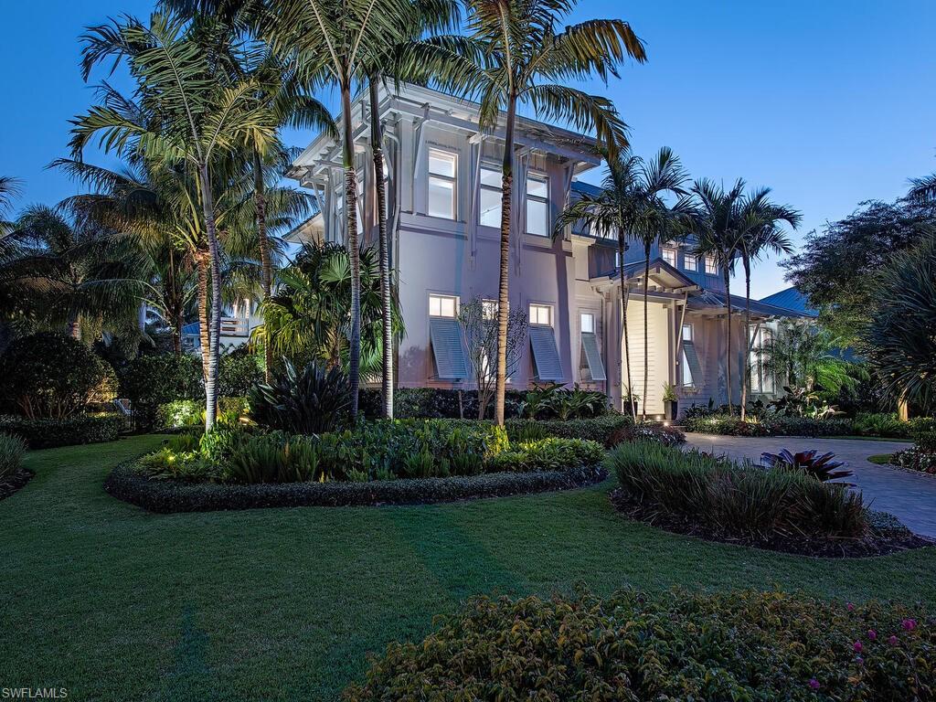 OLDE NAPLES - Residential