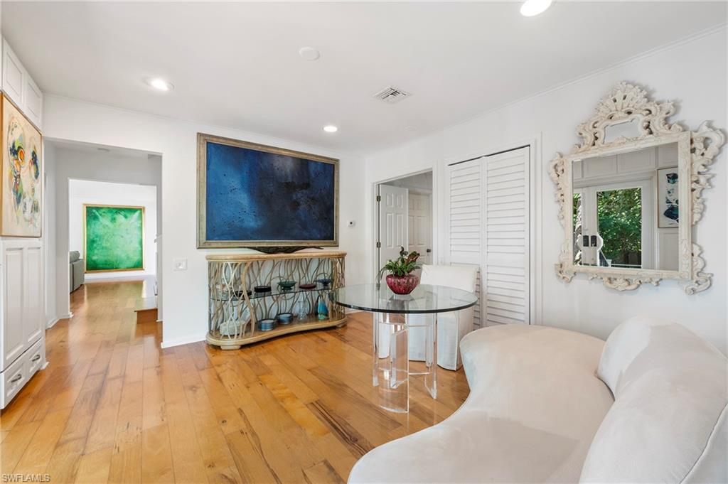 OLDE NAPLES - Residential