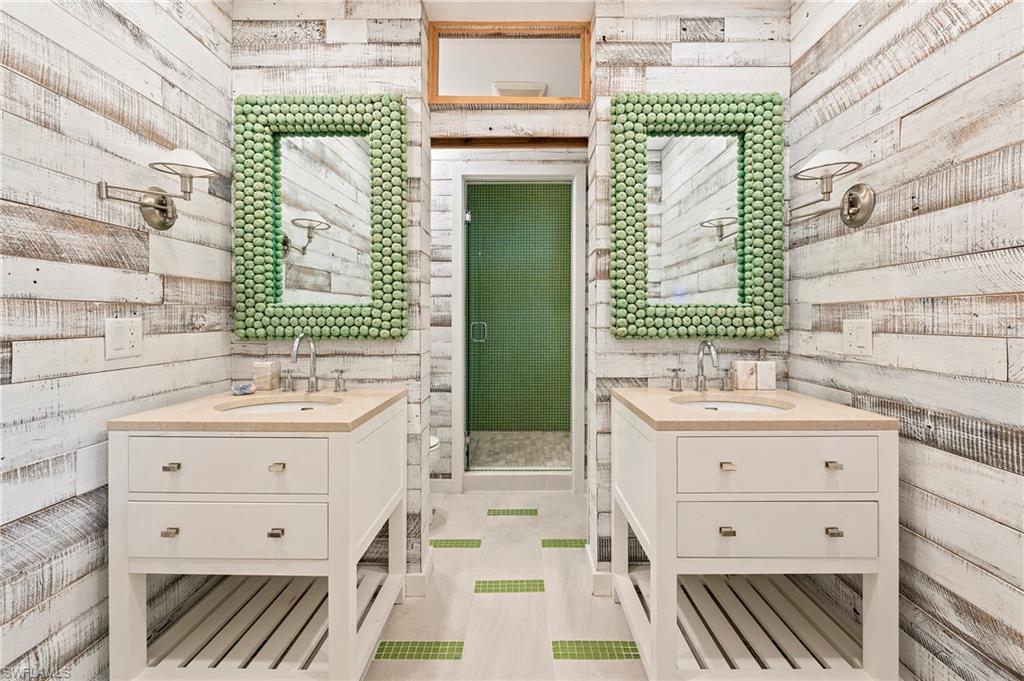 OLDE NAPLES - Residential