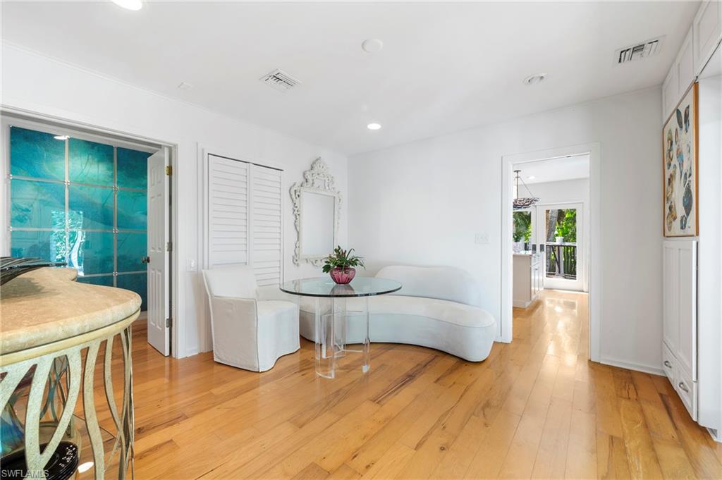 OLDE NAPLES - Residential