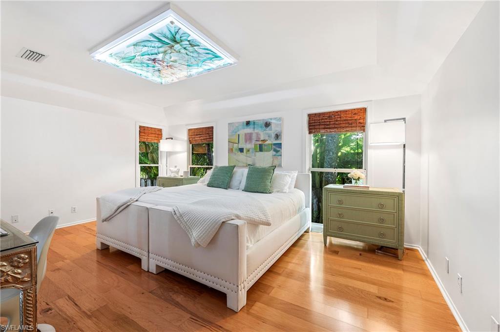 OLDE NAPLES - Residential