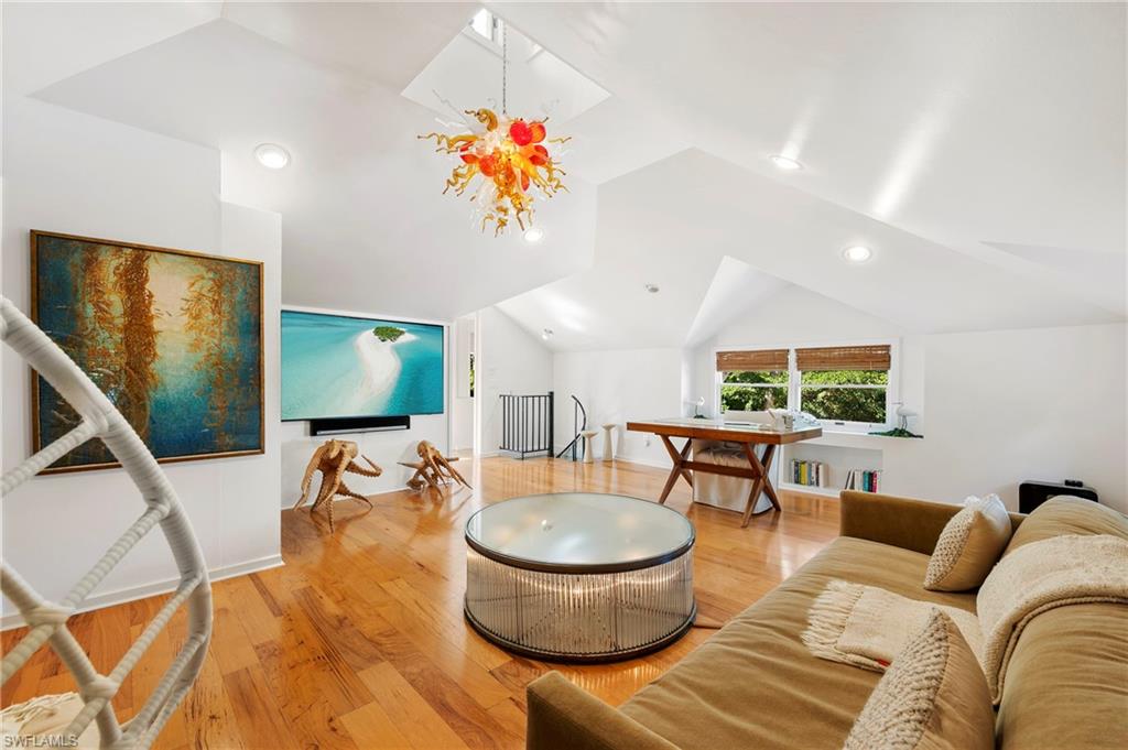 OLDE NAPLES - Residential