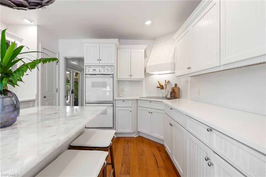 OLDE NAPLES - Residential