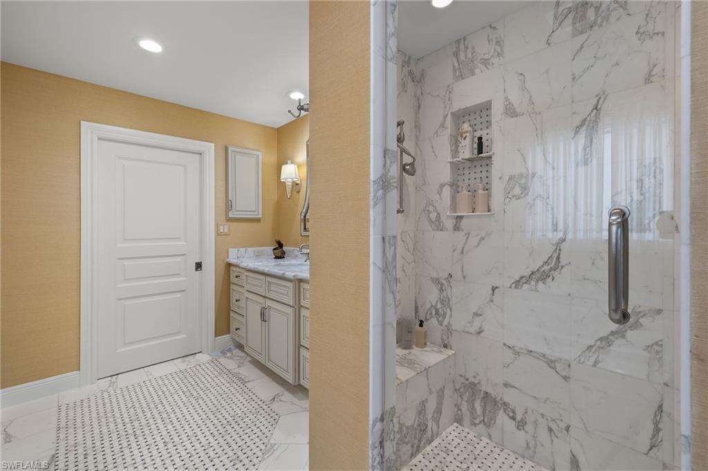 BONITA BEACH - Residential