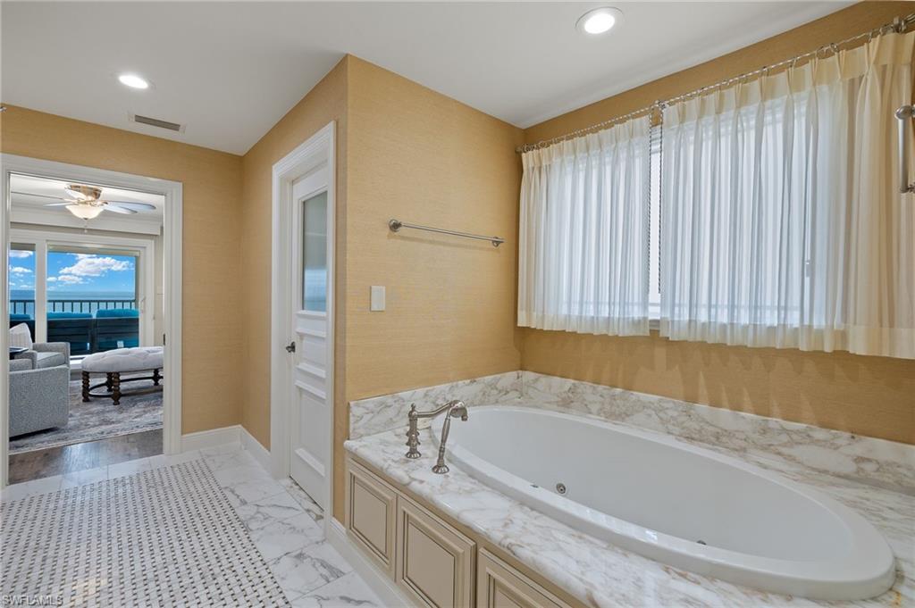 BONITA BEACH - Residential