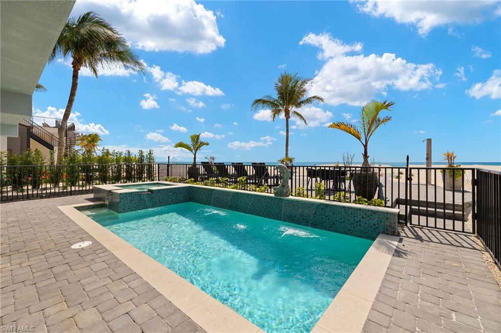 BONITA BEACH - Residential