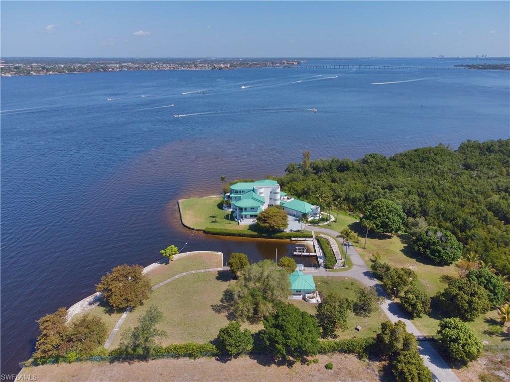 FORT MYERS - Residential