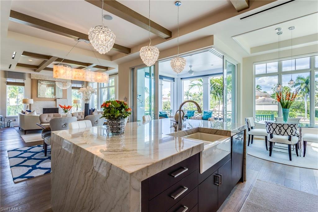 NAPLES CASAMORE - Residential