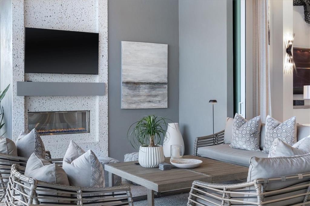 ISLES OF COLLIER PRESERVE - Residential