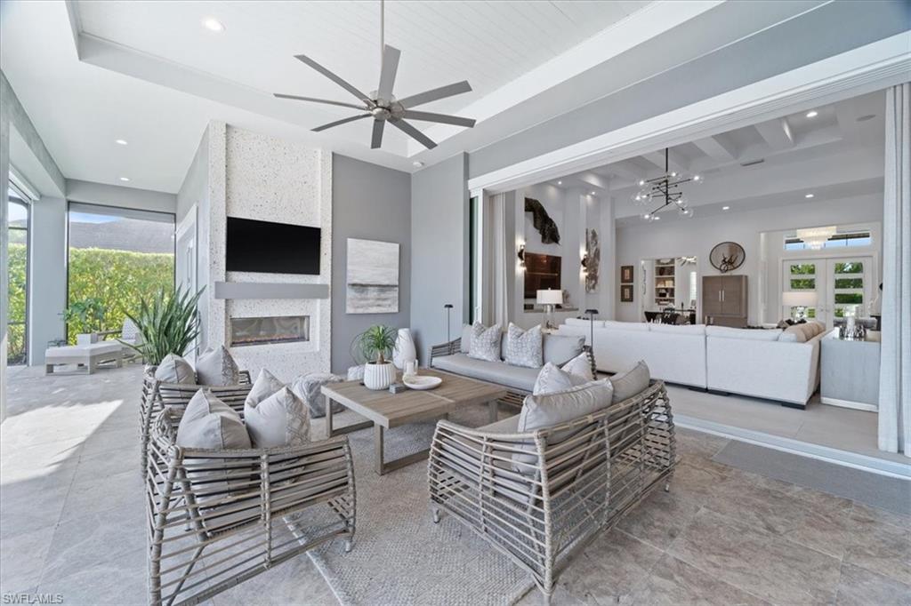 ISLES OF COLLIER PRESERVE - Residential