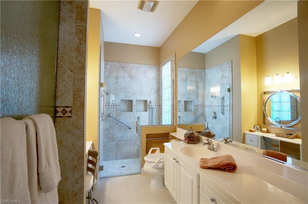 ISLAND WALK - Residential