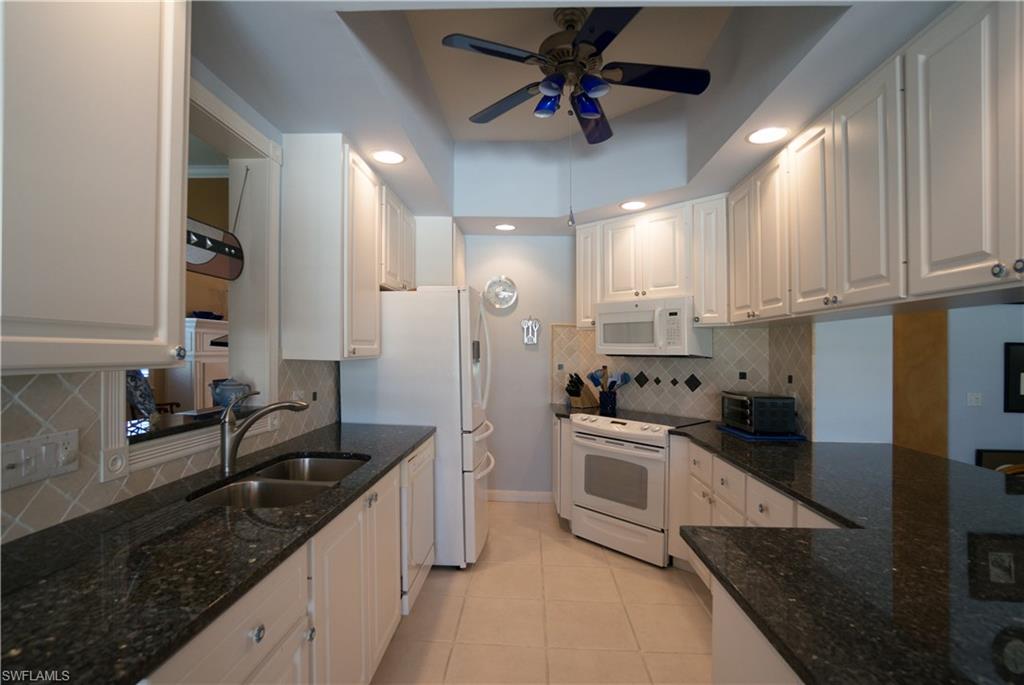 ISLAND WALK - Residential