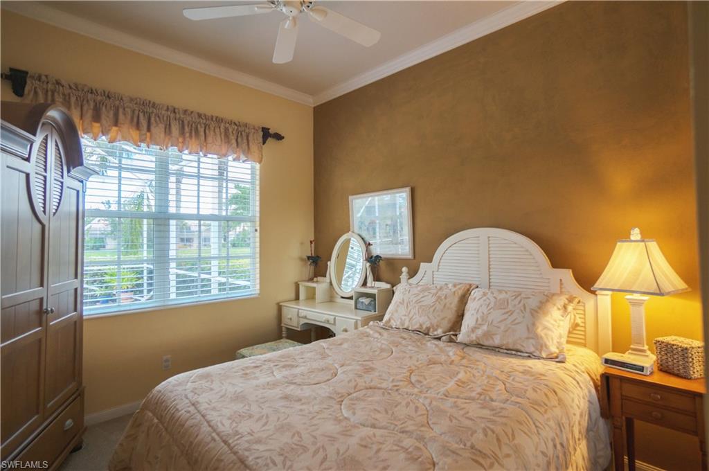 ISLAND WALK - Residential