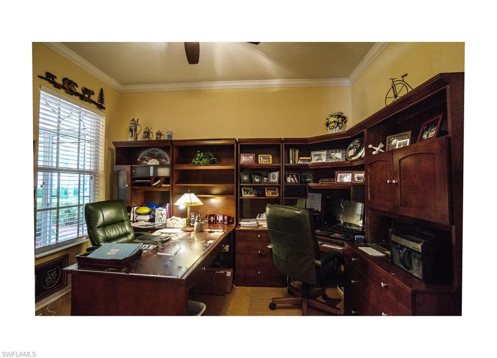 ISLAND WALK - Residential