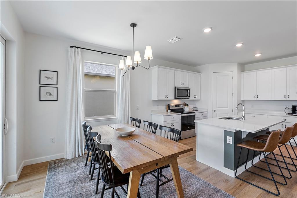 CRESCENT GROVE - Residential