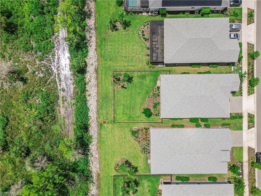 CRESCENT GROVE - Residential