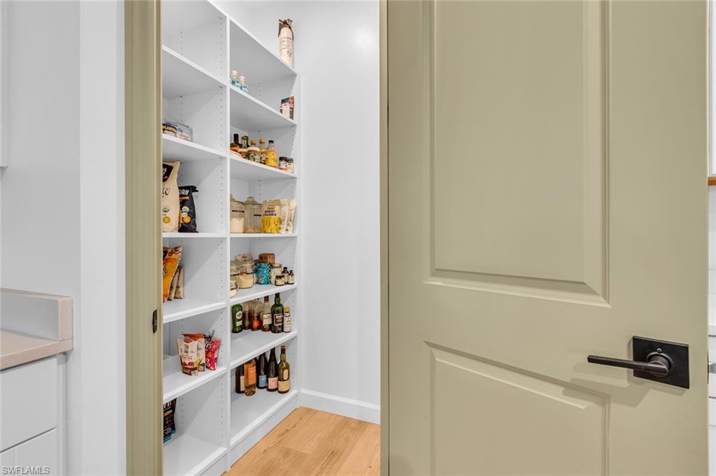 CRESCENT GROVE - Residential