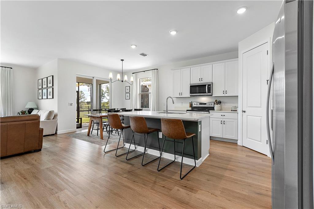 CRESCENT GROVE - Residential