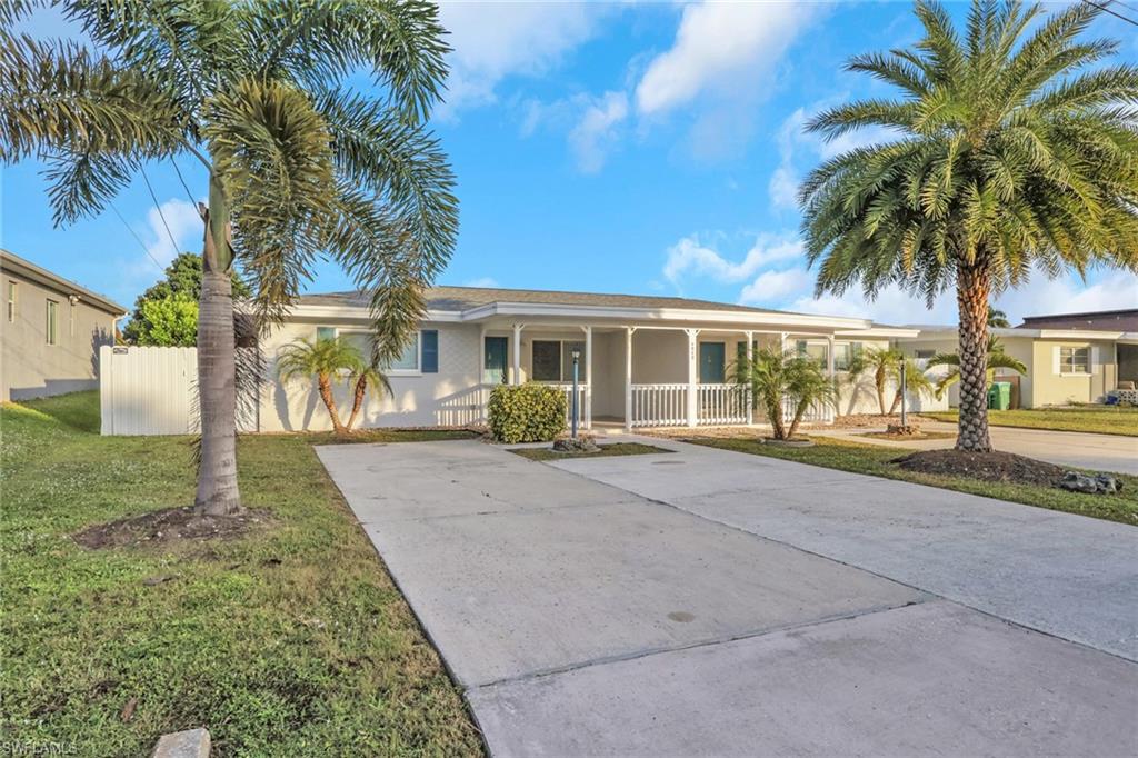 CAPE CORAL - Residential
