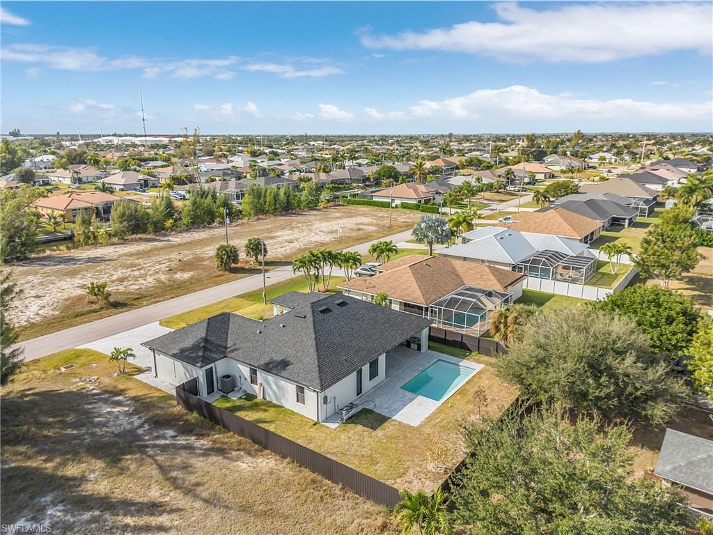 CAPE CORAL - Residential