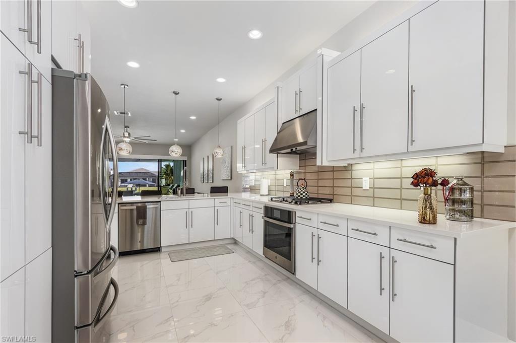 STONECREEK - Residential