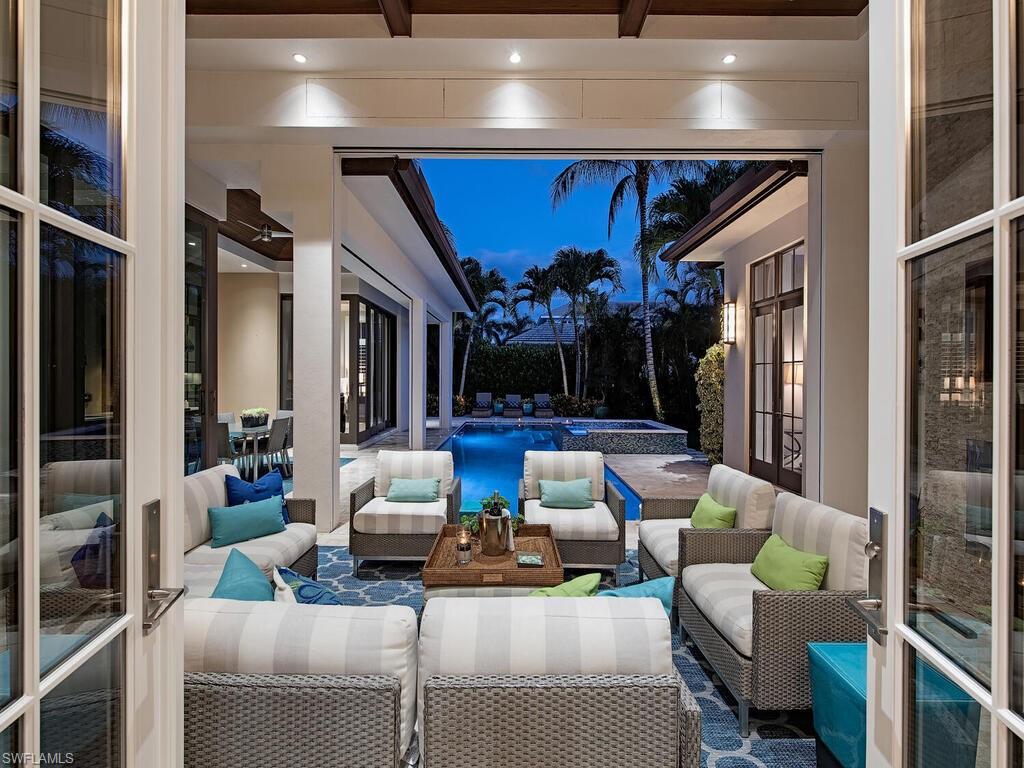 MOORINGS - Residential