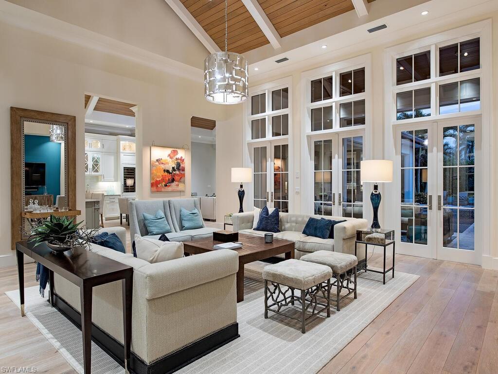 MOORINGS - Residential