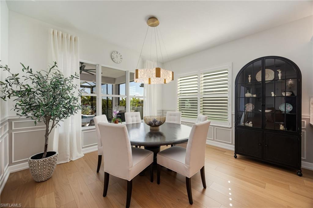 VALENCIA TRAILS - Residential