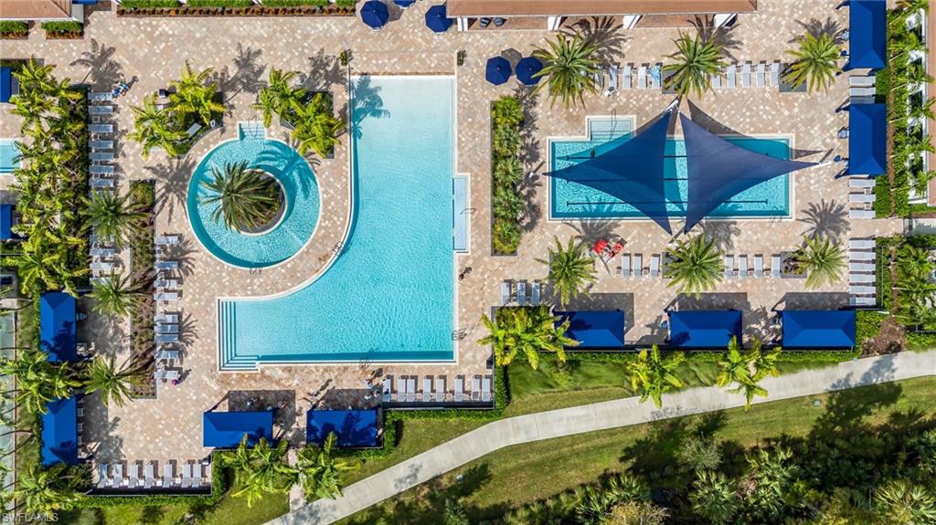 VALENCIA TRAILS - Residential