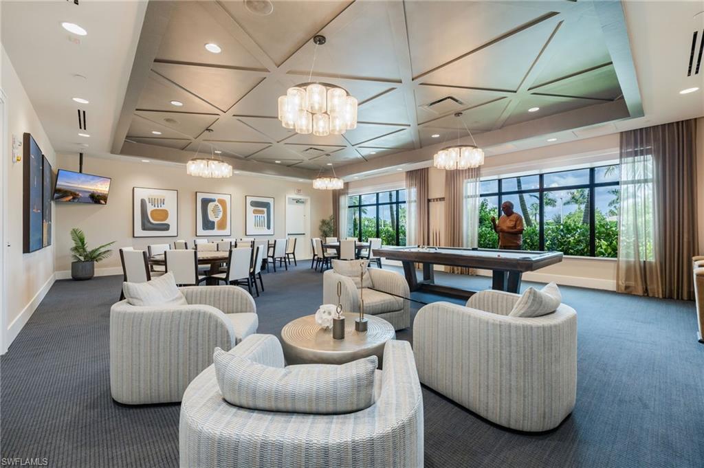 VALENCIA TRAILS - Residential