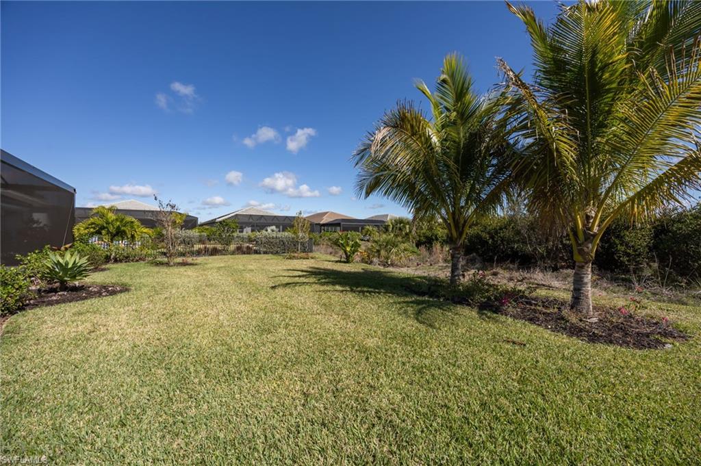 VALENCIA TRAILS - Residential