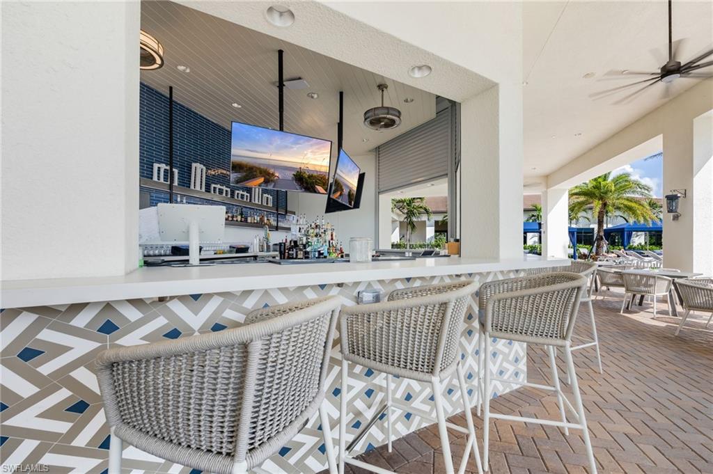 VALENCIA TRAILS - Residential