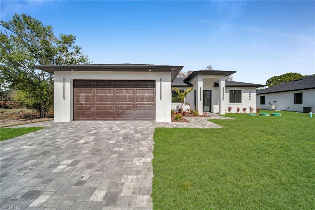 LEHIGH ACRES - Residential