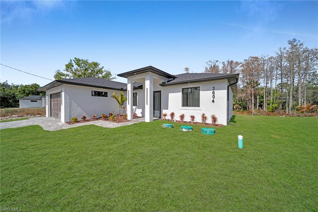 LEHIGH ACRES - Residential