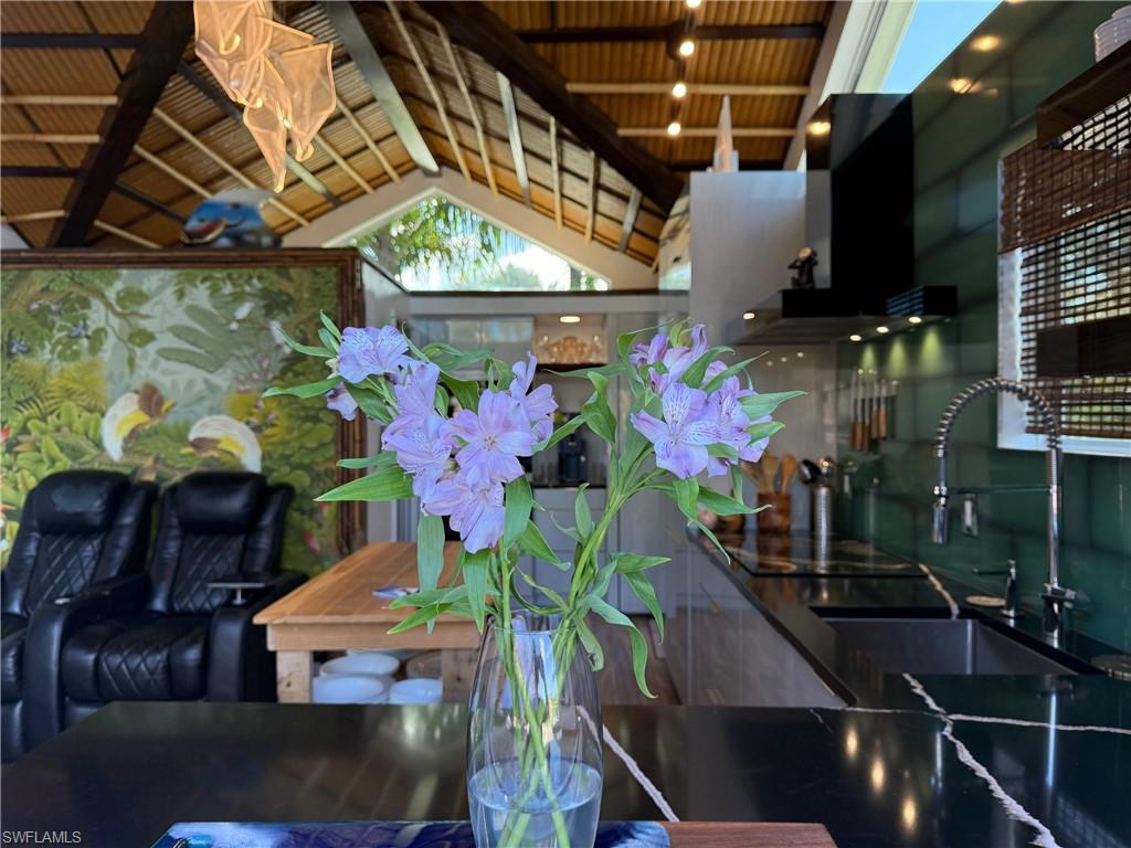 PELICAN LAKE RV RESORT - Land