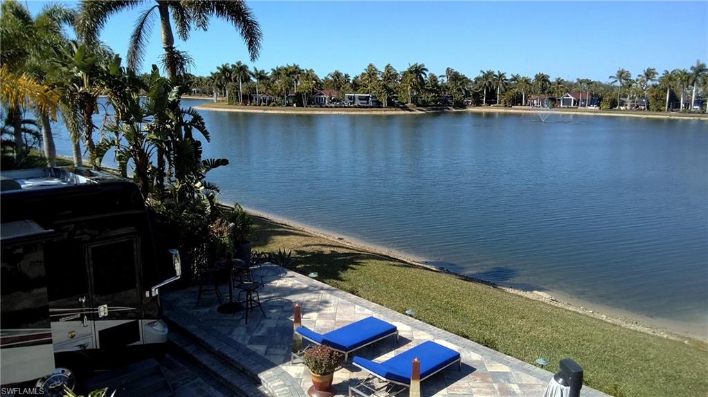 PELICAN LAKE RV RESORT - Land