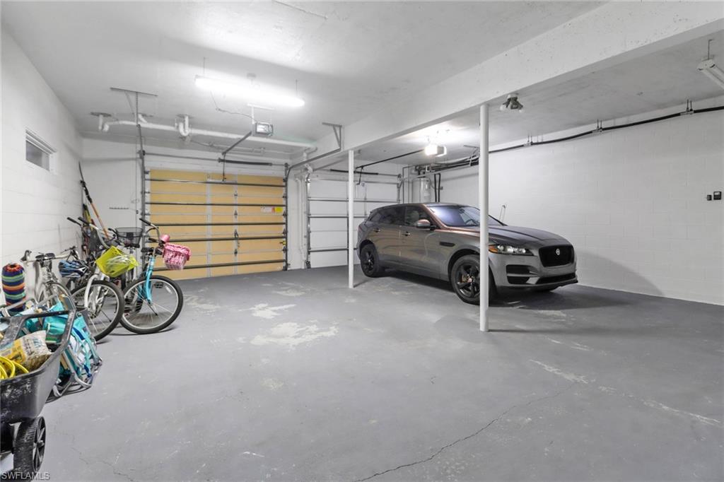 LITTLE HICKORY SHORES - Residential