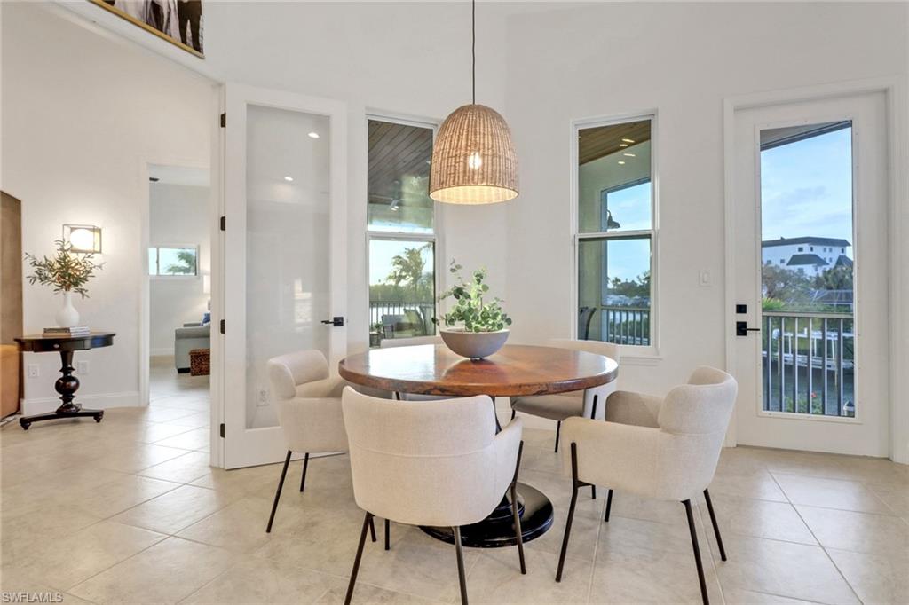 LITTLE HICKORY SHORES - Residential