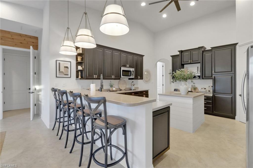 LITTLE HICKORY SHORES - Residential