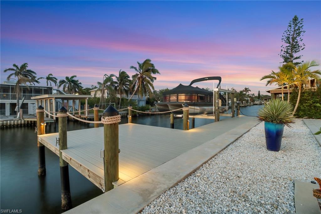 LITTLE HICKORY SHORES - Residential