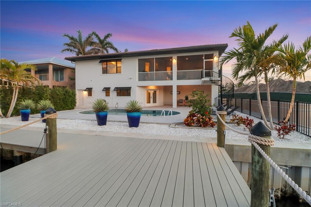 LITTLE HICKORY SHORES - Residential